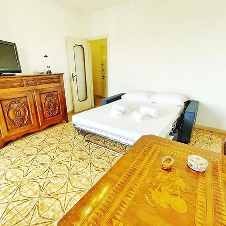 Suite Deamicis - Vista Mare E Relax Sanremo Ngoại thất bức ảnh